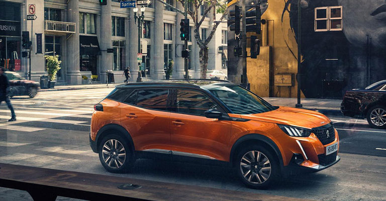 Gamma Peugeot 2008 da 189 Euro al mese da Spazio a Torino